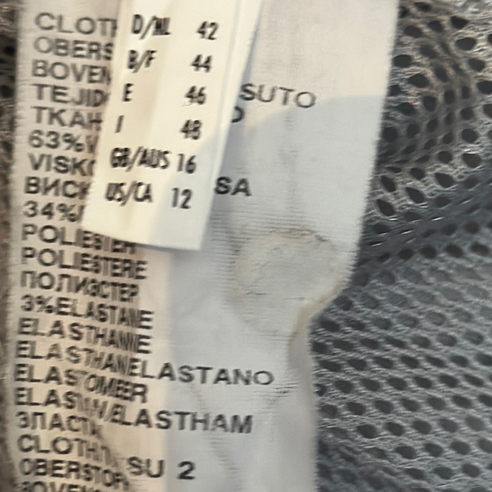 M—Silver Bomber Jacket - Picture 6 of 16
